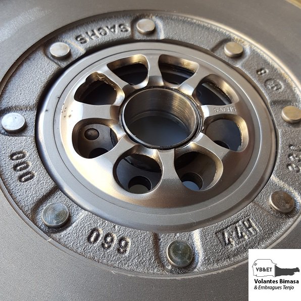 EmbraguesTenjo's tweet photo. #volante #bimasa #Sachs #Ford #Focus #Kkda #compatible #Ford #CMax #Focus #Galaxy #Mondeo #SMax  #Envío #GRATUITO #embraguesbimasatenjo https://t.co/57phvbkLUu