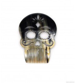 #ThursdayThoughts Did you know that #diadelosmuertos inspired #L'ArtisanCreateur oh-so chic #beard comb? One of our many #blackfriday gifts!