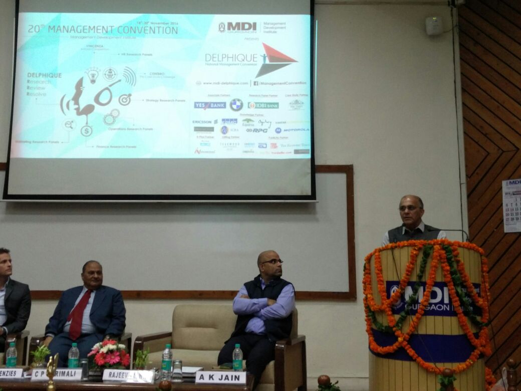 MDIGurgaon's tweet photo. Dr.Rajeev Talwar,CEO DLF Ltd,"Dream big, follow your passion and generate wealth to make India a prosperous country."#MdiGurgaon#Delphique16 https://t.co/E7eyP0TYzx