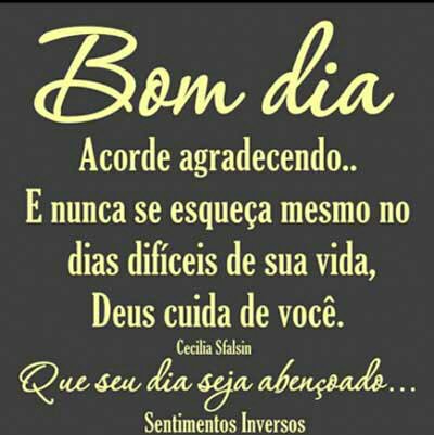 NOEGOMES's tweet photo. Segue a ausência ou anuência do poder público,via pública comércio particular. Pça da Cantareira @_RodrigoNeves_ @SEOPNITEROI @ofluminense1 https://t.co/I2HfPhUXGt