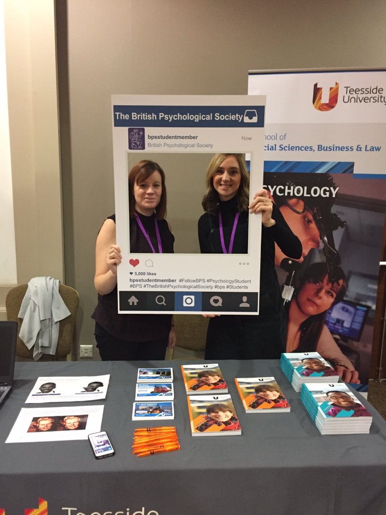 TeesPsych's tweet image. Meeting some fantastic #psychology students at #psy4stu in Sheffield today! @BPSStudent