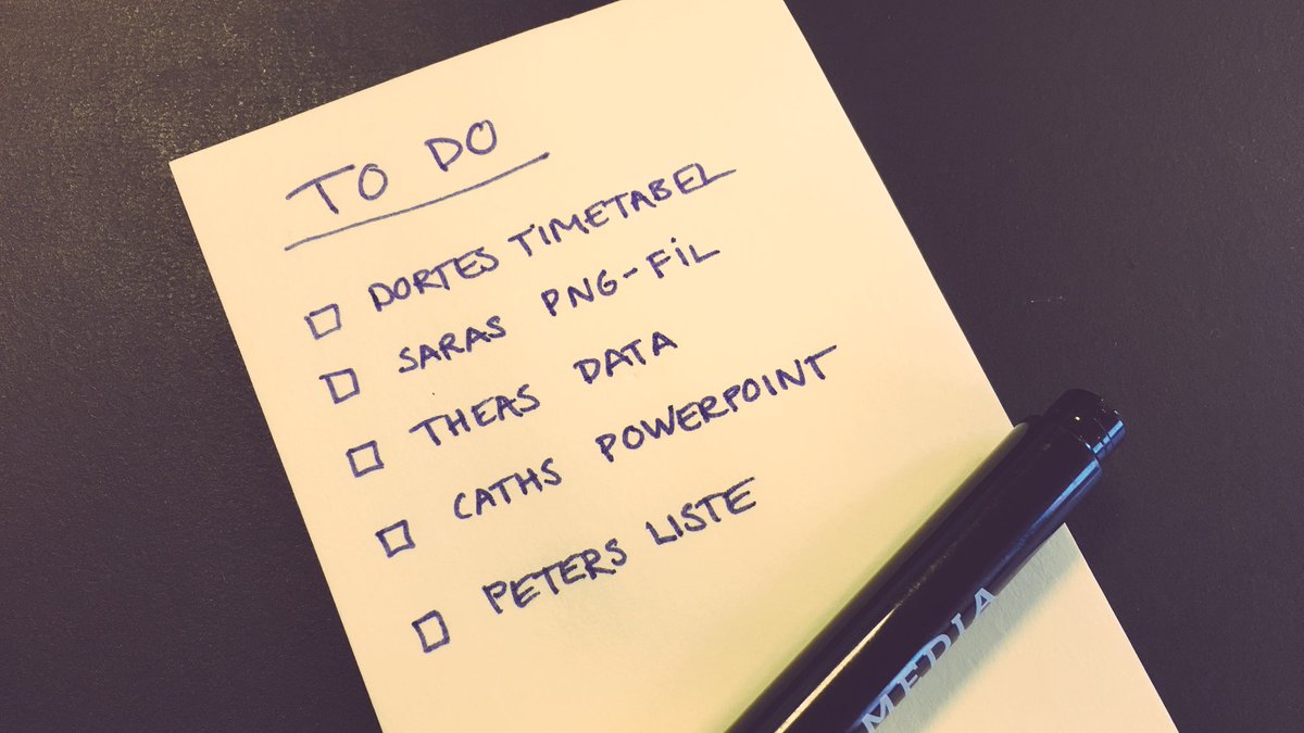 miefabrin's tweet photo. Dagens to do #lifeofanassistant #erdetfredagsnart? https://t.co/ybvtzUNFA0