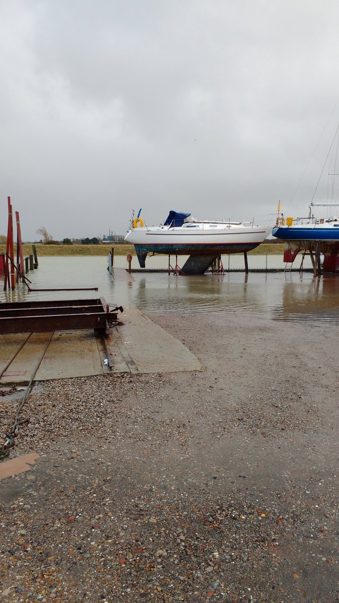 LazyBakery's tweet photo. High tide at The Big Blue Bread Bin #welliesrequired #highhydration https://t.co/k1hoaAZFcb