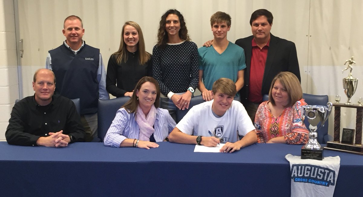 BHMunro1's tweet image. East Jackson's Chandler Kennedy signed a cross country scholarship with Augusta University today. @EJ_THENEST