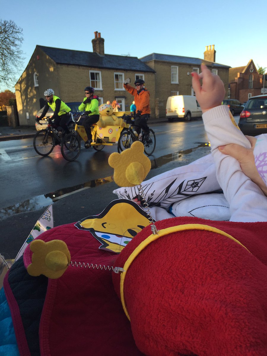 Brilliant watching #teamrickshaw go past...we all waved to you ! #ChildrenInNeed #TheOneShow 🌻🌻