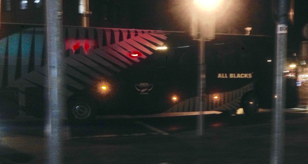 inventfestival's tweet photo. Breath easy - All blacks have arrived - #investecbreatheeasyirl https://t.co/FakZgtHrUK