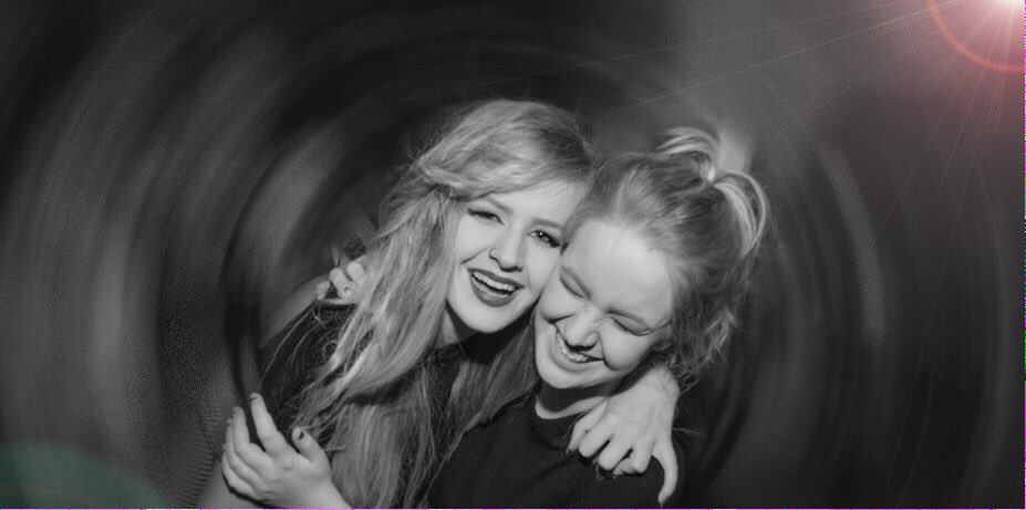 We_JustLive's tweet photo. #clubmemories4annie @AnnieMac https://t.co/8hiOyTvl0L