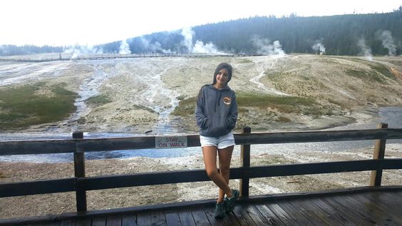 AgapeVoyage's tweet photo. Checking out the geysers of Yellowstone - great trip. 

#TBT #TravelThursday #ThankfulThursday https://t.co/LcarR8qtyr