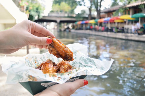 WingstopCTX's tweet photo. You betta get your hands on the last batch of #SKQ before it's gone! Only 1 more week of those #sweet n #spicy, #tender n #crispy beauties! https://t.co/B6FAqzsgfu