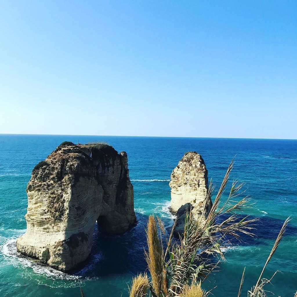gab_gan's tweet photo. A real touristic tour of #Beirut must include this #pic Od #alrawsha the roc one the most … https://t.co/XtHAPihykp https://t.co/p1Wzu4lKto