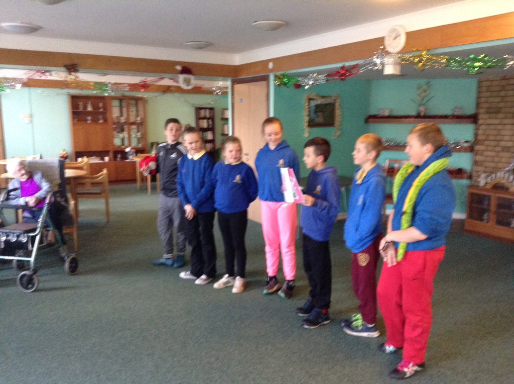 portmeadp's tweet photo. Year 6 visited Plas Melyn to read their wonderful book 'The Snake Who Just Wanted A Hug' to the lovely residents #pmdp6 #pmdpcomm https://t.co/LbyVhBfvyr