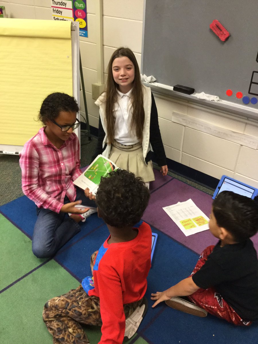 Mrsmoreyfle's tweet photo. Reading books with fifth grade. We love Book Week!@sukaratana_lcss @fle_media https://t.co/JNSWKdOZxE