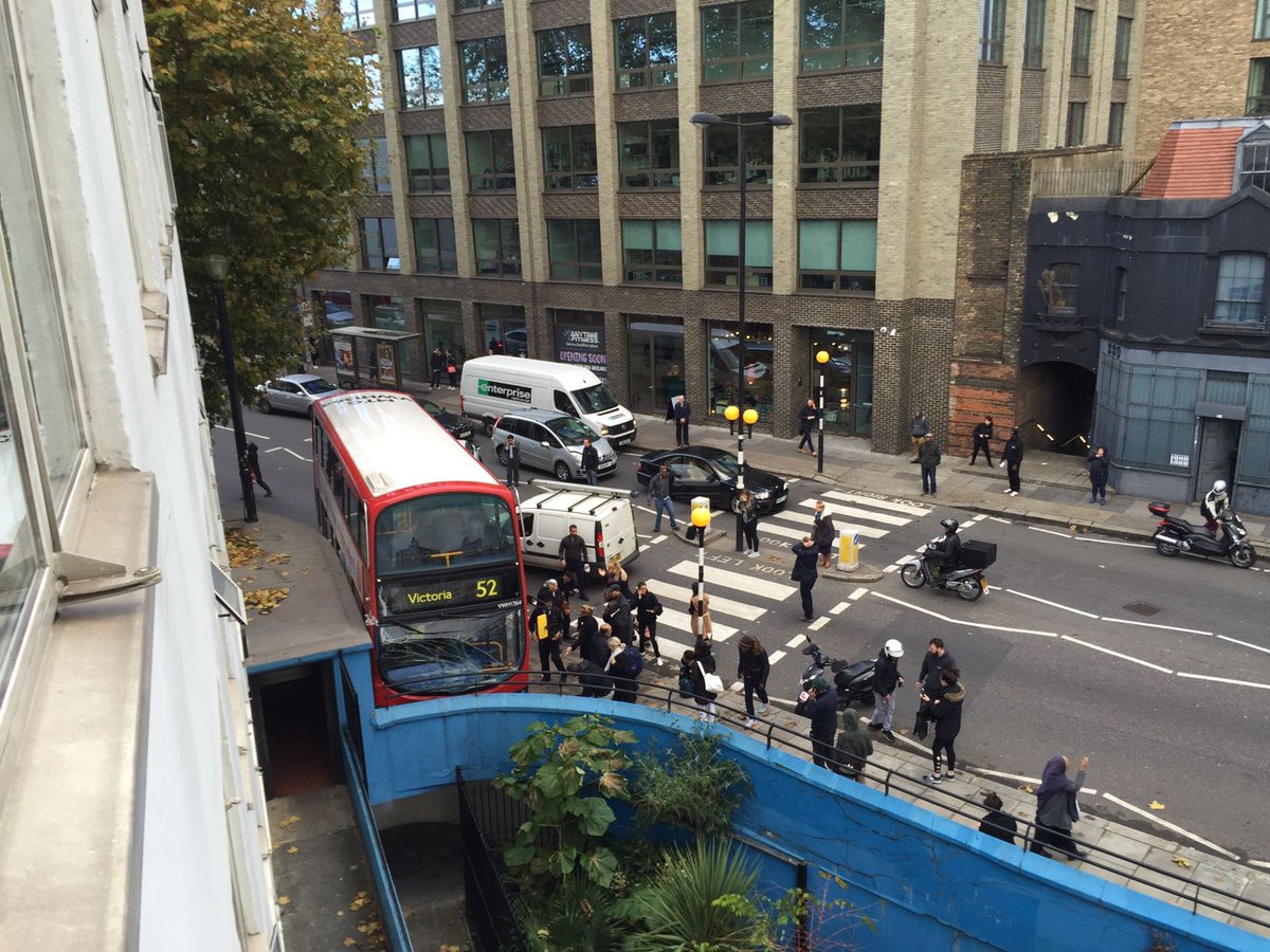 rhorwellBR's tweet photo. @itvlondon I was in the building whem it happened...heard a loud bang. https://t.co/yHJpIl1n44