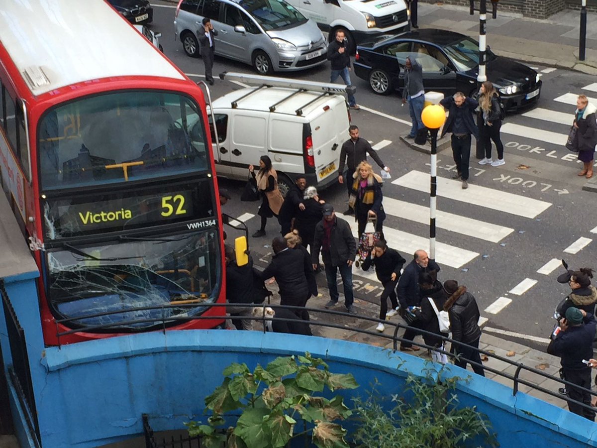 rhorwellBR's tweet photo. @tweetonlondon I was in the building when I heard the crash https://t.co/FKrGPYfIEd