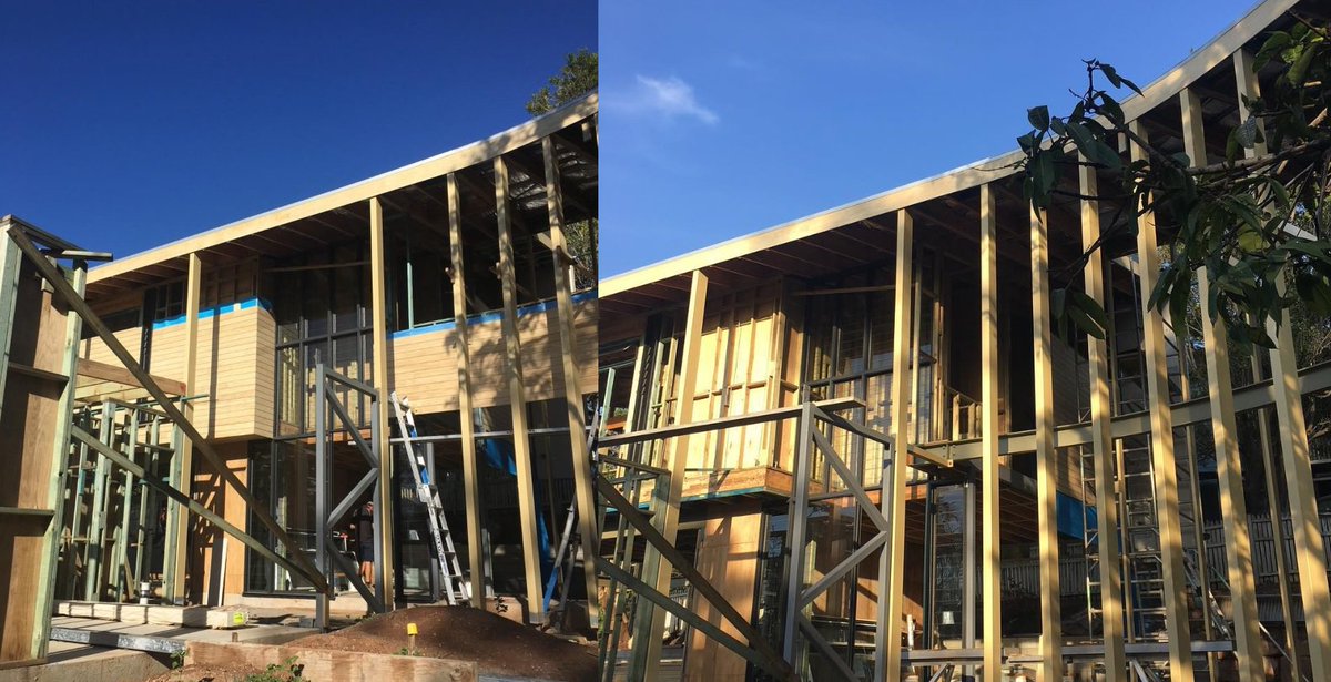 Accoya's tweet photo. #Accoya #cladding being applied to this #Stunning #luxury #home!
#choosethebest #madetolast #50yearguarantee #rotfree #HighPerformance #wood https://t.co/1sYYDgPxkh