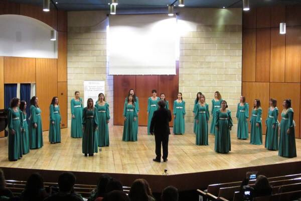 CoroEos's tweet photo. Il #corofemminileeos al concorso internazionale "Antonio Guanti" di Matera. 
#music #secondeclassificate #staytuned https://t.co/bzr6In7sWd