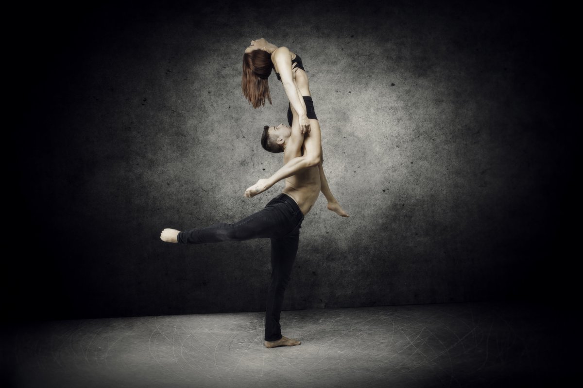 CultureShowGBH's tweet photo. FRIDAY: Courage has a dance, and @UrbanityDance choreographed it! Hear AND see the stories of the kids who inspired #CallofCourage https://t.co/sQPzsgovyi