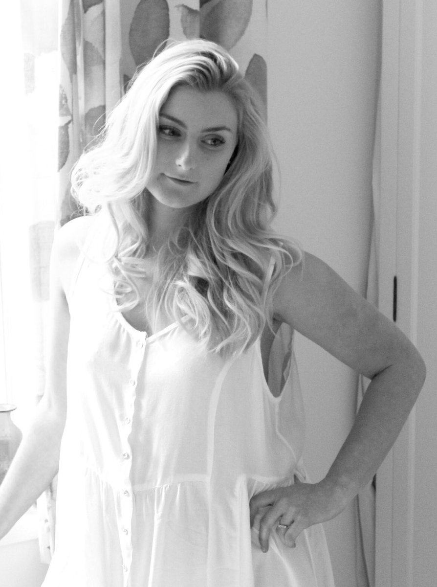 ModelHarperL tweet picture