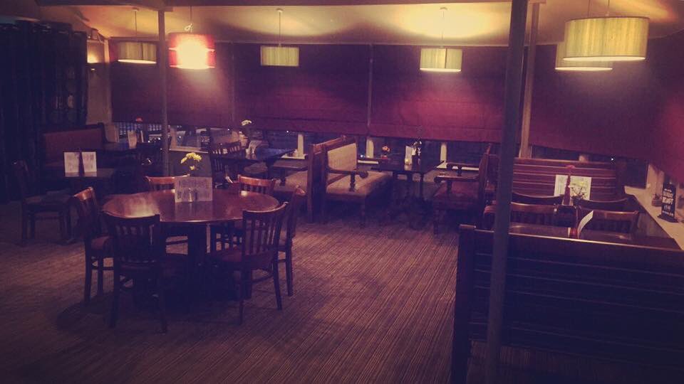 MitchellKitchen's tweet image. Come join us for some delicious pub classics, light bites or even just one of our homemade desserts!