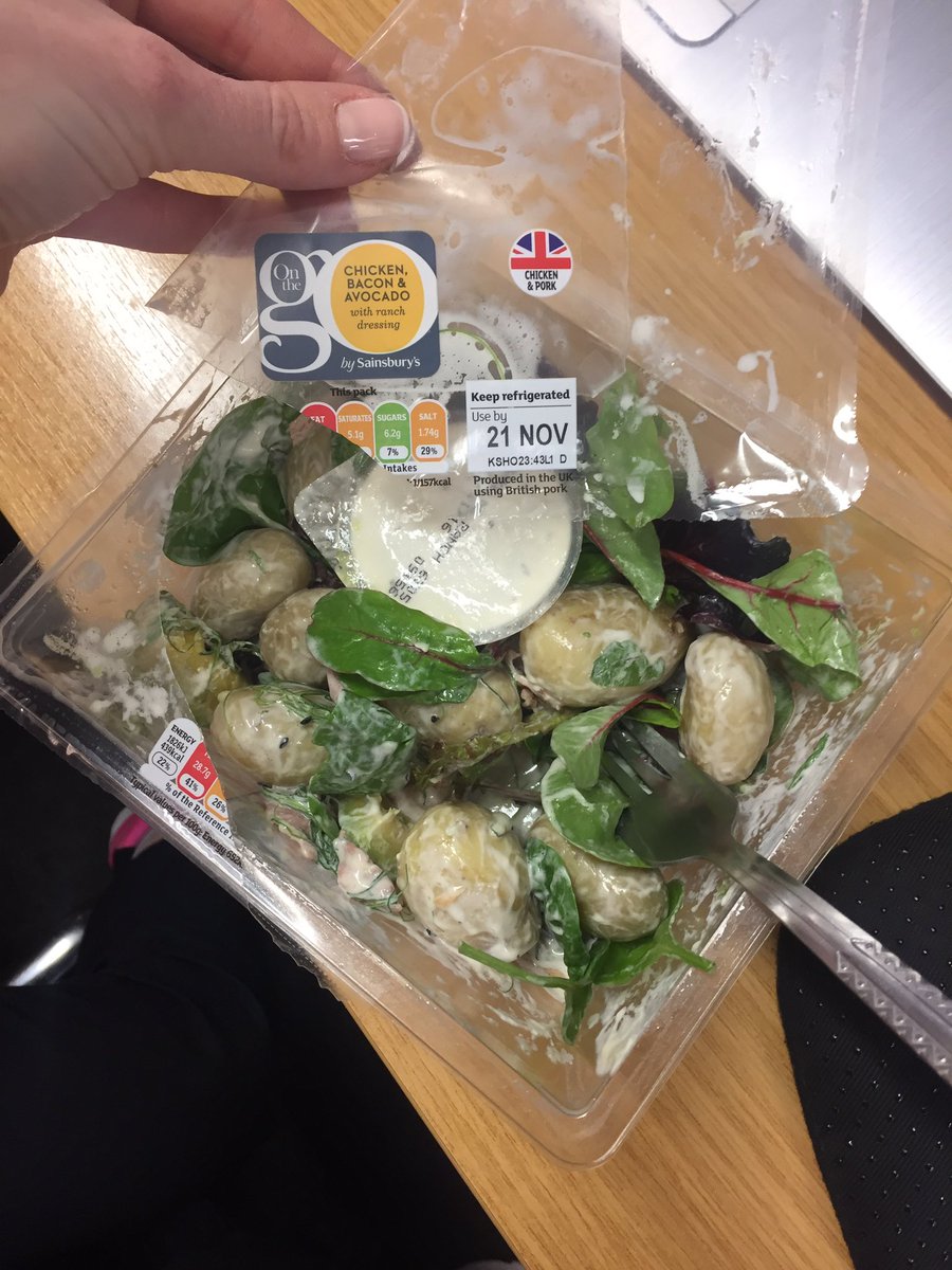 hannahbathe's tweet photo. @sainsburys this salad would actually be nice if it contained any chicken and avocado!! https://t.co/40FPrNsLQH
