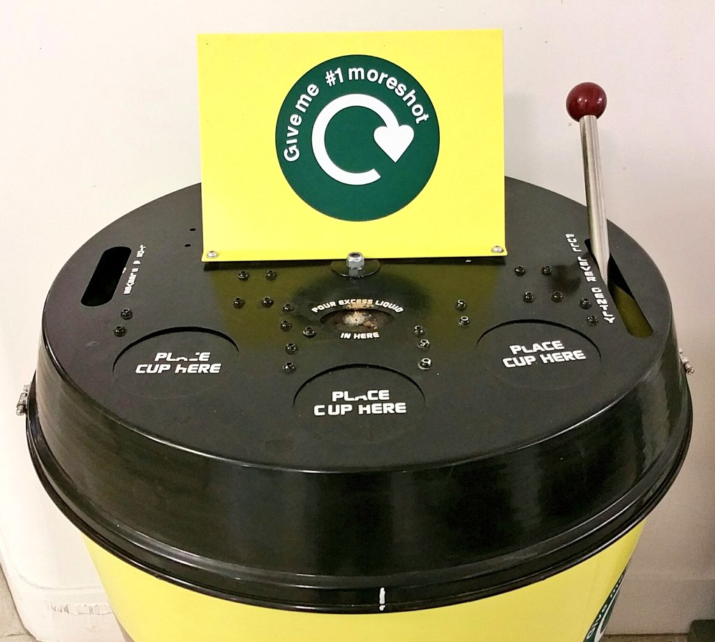 ManCityCouncil's tweet photo. Visiting the Central Library Café? You can now recycle your coffee cups! ♻ https://t.co/9Jukb3JA7V