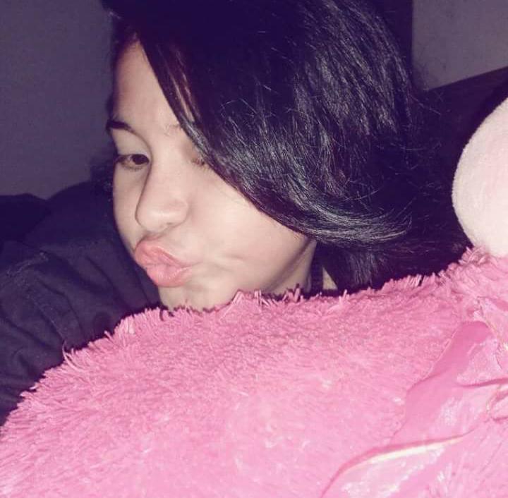 Kenapaaa ggak jadi laki aja sih yaaa..
Pdhl mah orang rumah maunya sih lu jadi cowo ngapa jadi cewe! Tpi tetep ILY😘💋