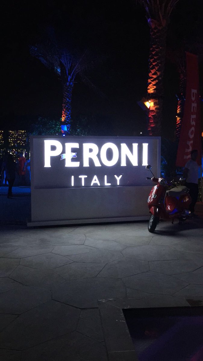 Aperitivo time at Cove Beach! 😍

#Peroni #NastroAzzurro #MyDubai