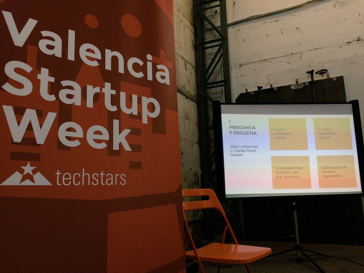 vlcstartupweek's tweet photo. ¿Existe o puede existir realmente el #consumoresponsable? @RaquelGalvezO de @YADEMASthinking cede la palabra al público #VLCSW16 #taller https://t.co/Zwm9M8wmS9