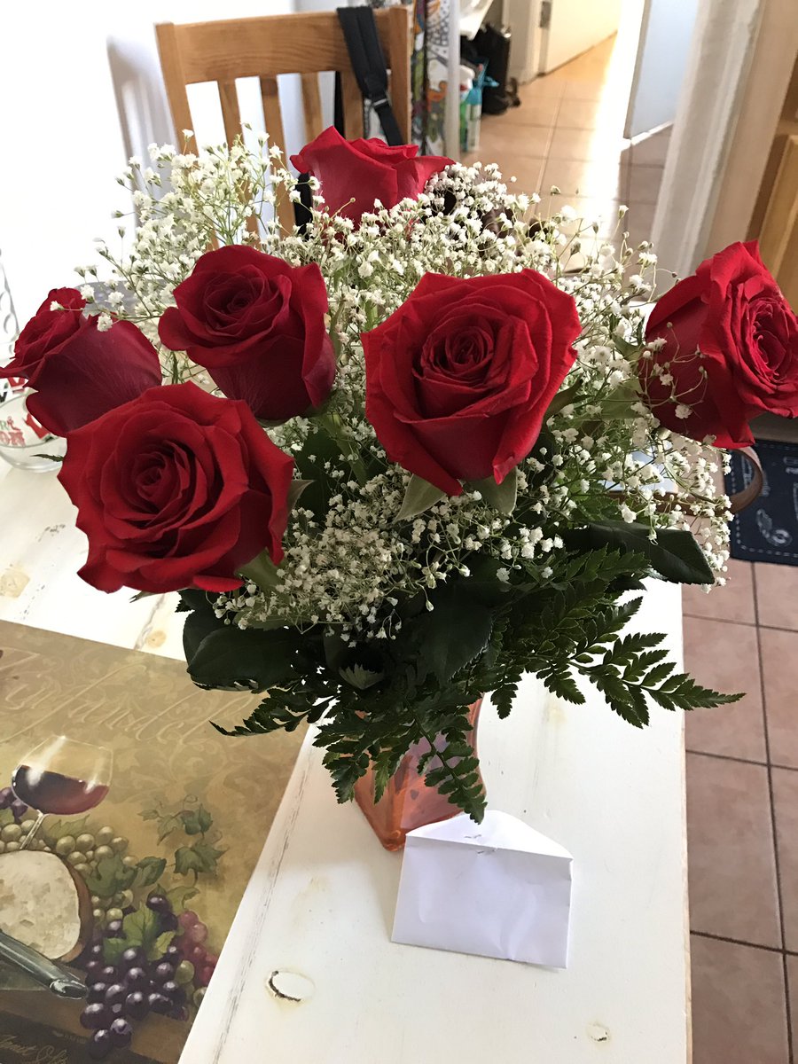 cute flowers for girlfriend