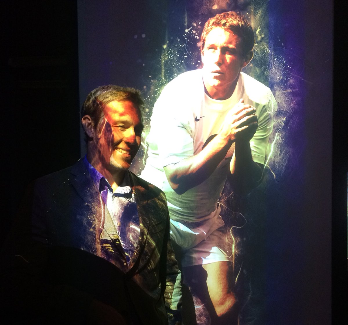 WorldRugby's tweet image. New World Rugby Hall of Fame inductee @JonnyWilkinson with his portrait at the #RugbyHOF

For more, head to: worldrugby.org/halloffame