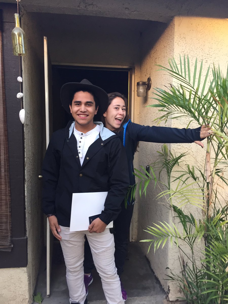 marcieamaro's tweet photo. And he's off! My son leaves today for a 10 day trip to Guatemala! Lord protect him. #amaroadventures https://t.co/lMqd27XyVU