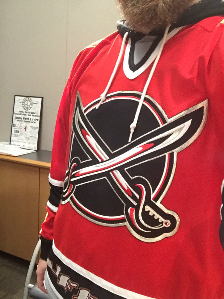 DuffyOnWCMF's tweet photo. There is no better sweater the #Sabres have ever put on than the Red third.
Not even close. https://t.co/wODH22gYiE
