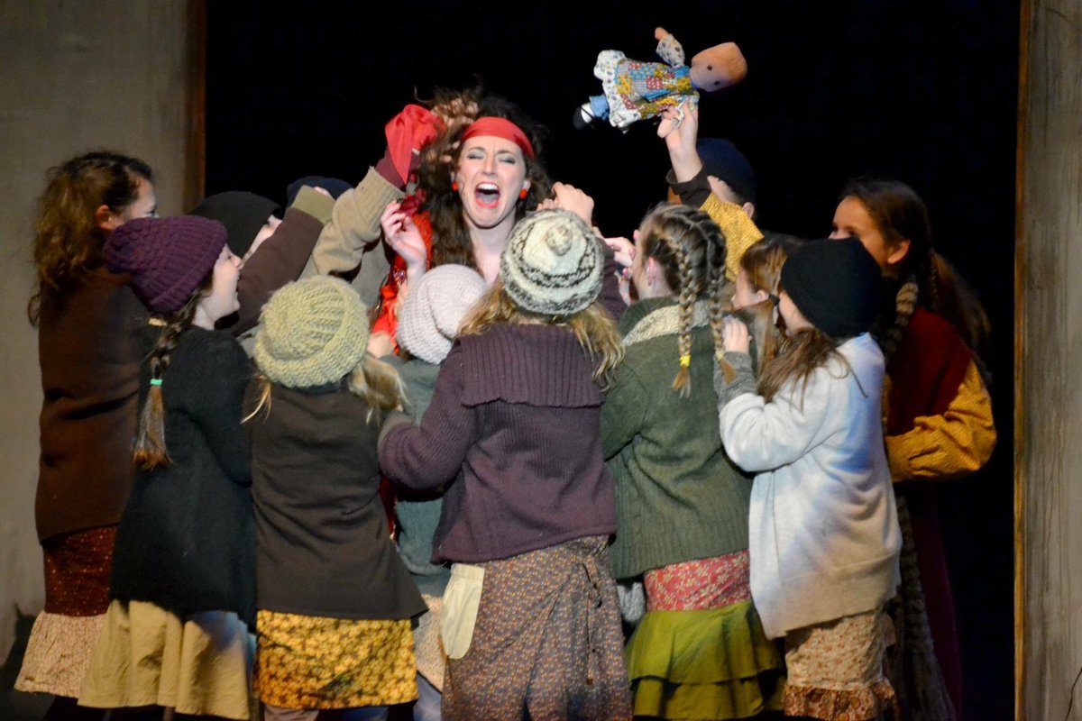AMT_Shows's tweet photo. AMT's ANNIE continues tonight thru Sunday! Get your tickets online HERE and avoid the rush! #amtneversleeps https://t.co/Mlr4OZvfyz https://t.co/GOZgvmnNv0