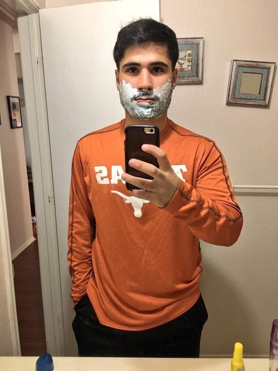 CauseWereGuys's tweet photo. When no shave November ends https://t.co/LNsB4cqUXy