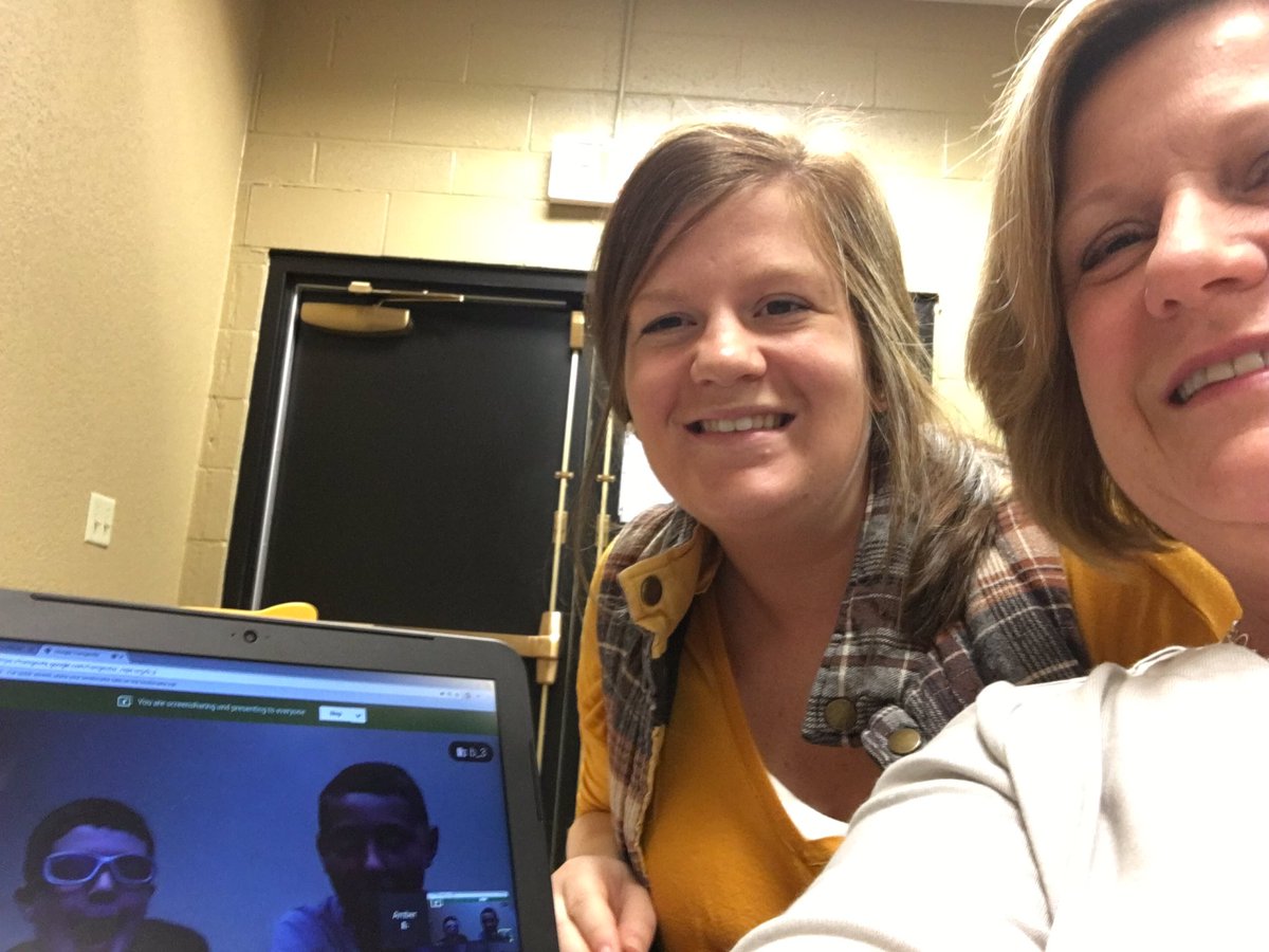 sabtrotter's tweet image. Using Google Hang Out to collaborate with Sherwood 5th Graders! @DHElementary @CTepe145 @spspbl @sherwoodsps #masterlearner