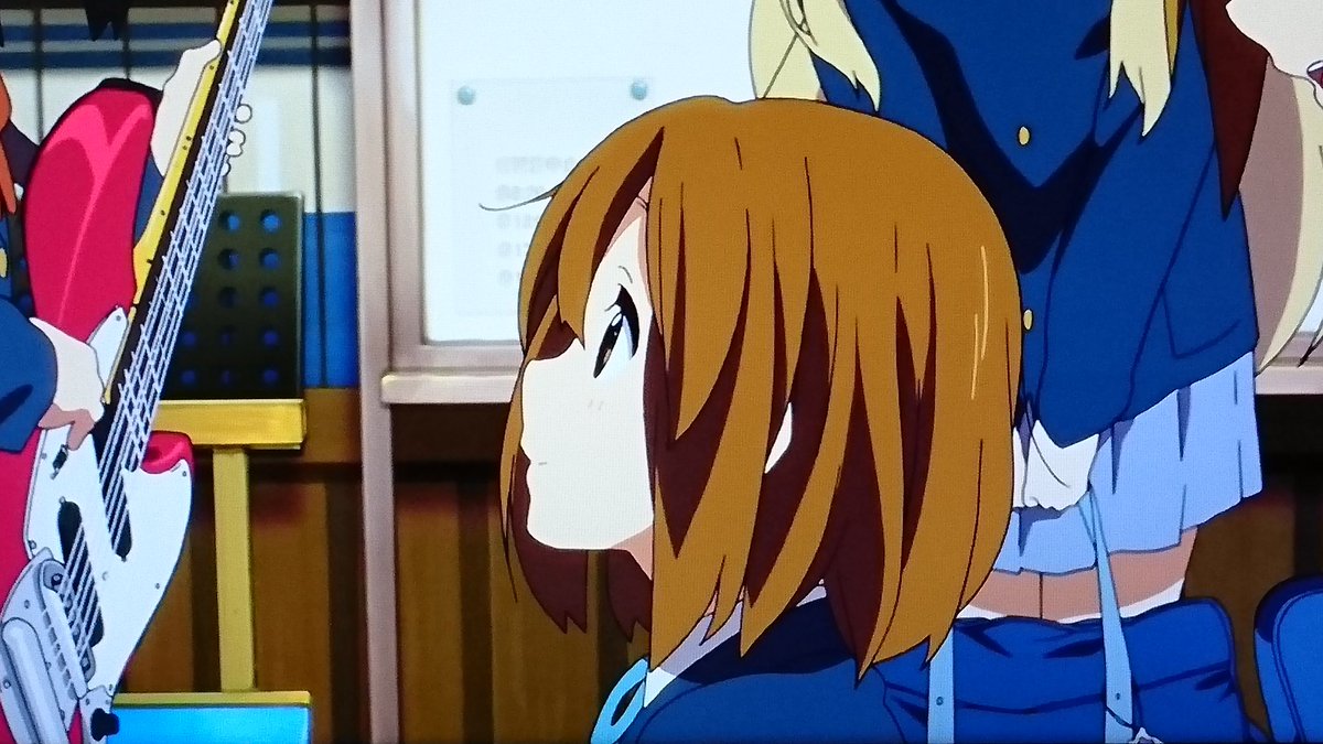 コッペパン３号 Twitterren ２期19話個人的なお気に入りショット唯は横顔が綺麗で普段天然の可愛い時とふとした時の女の子っぽい 美人の時とのギャップに惚れる 梓は先輩たちとの絡みの後のやれやれ見たいな笑顔が好き けいおん K On