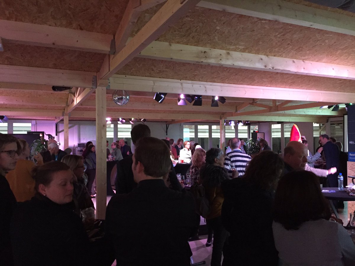 AenOGemeenten's tweet photo. Waarom zou je aandacht besteden aan je eigen persoonlijke ontwikkeling? @MarleenDamen wethouder @Leiden licht toe @Servicepunt71 #MIJW https://t.co/KoxhylfOjI