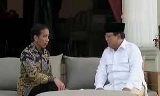 Cara Berpolitik Prabowo-Jokowi Bisa Jadi Contoh Bagi Masyarakat -  berita.suaramerdeka.com/cara-berpoliti…