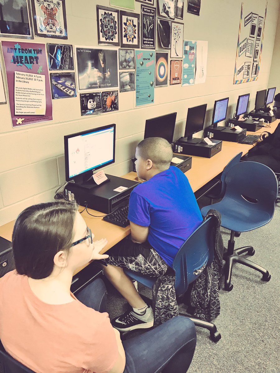 MrKillham's tweet photo. @TeachHighTech #buffettknowsedtech #buffettknowsblended @TechTolliver https://t.co/jIzke5AJat