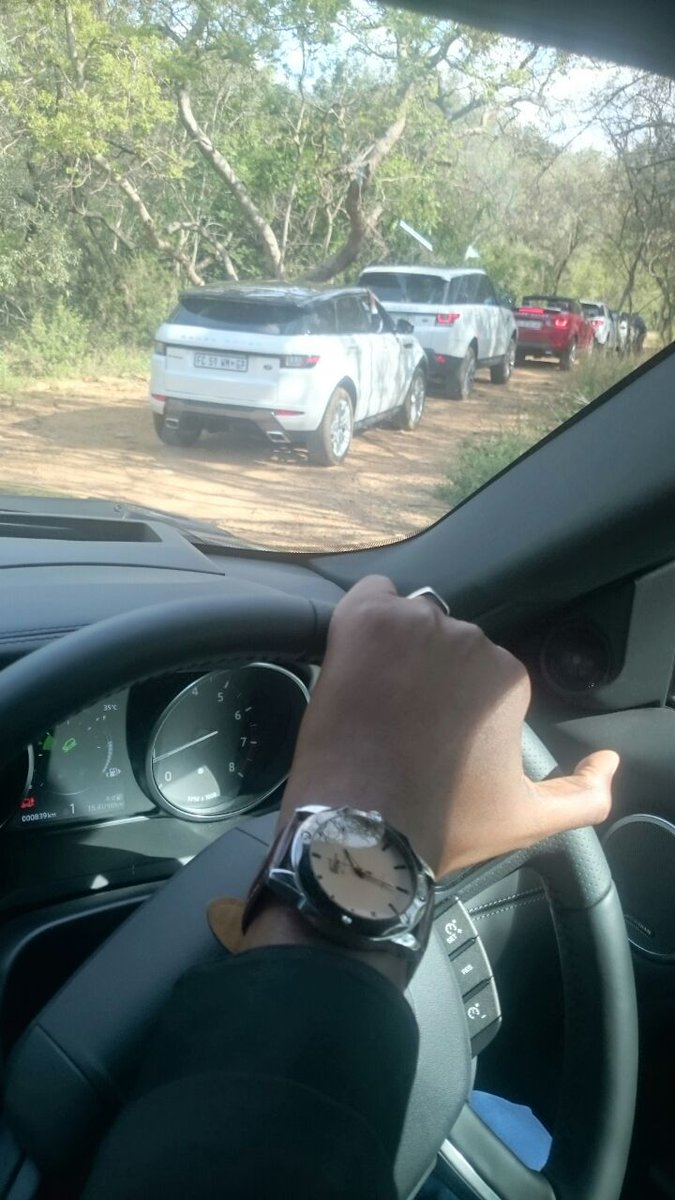 lafricaine_AA's tweet photo. #Senegal #TAOPT #JAGUAR #LandRover #LandRoverExperience https://t.co/bZW54acIYf