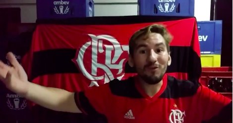 geh_fla's tweet image. Vocês brigaram por causa do Podolski,mas quem chegou foi o Messi