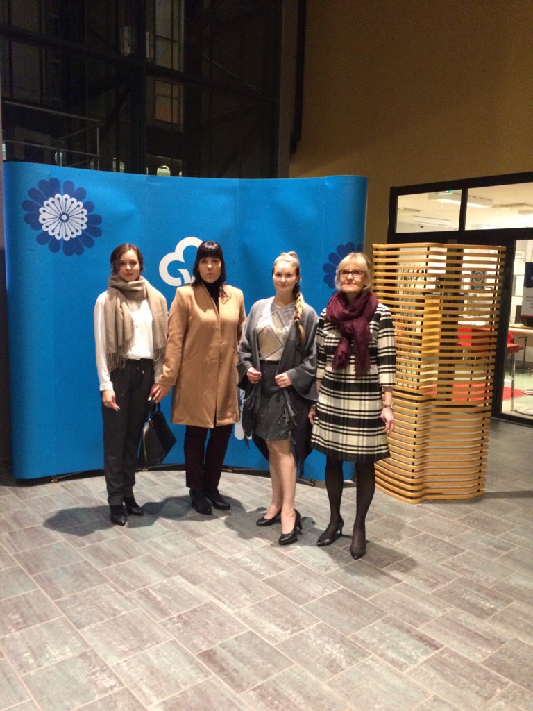 KristiinaLukula's tweet photo. Ihanaa naisteniltaa! @aitosp mallit valmiina muotinäytökseen, jonka vaatteet #seppala #hervanta esittelee. https://t.co/Zfi7e9X9hx