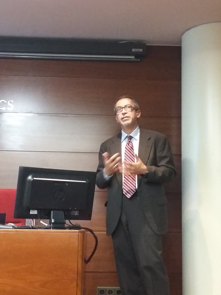 PMI_Barcelona's tweet photo. Jorge Romero Lozano #PMIBCNEvent2016 Gestión del cambio basado en expectativas https://t.co/fu1ua69x6L