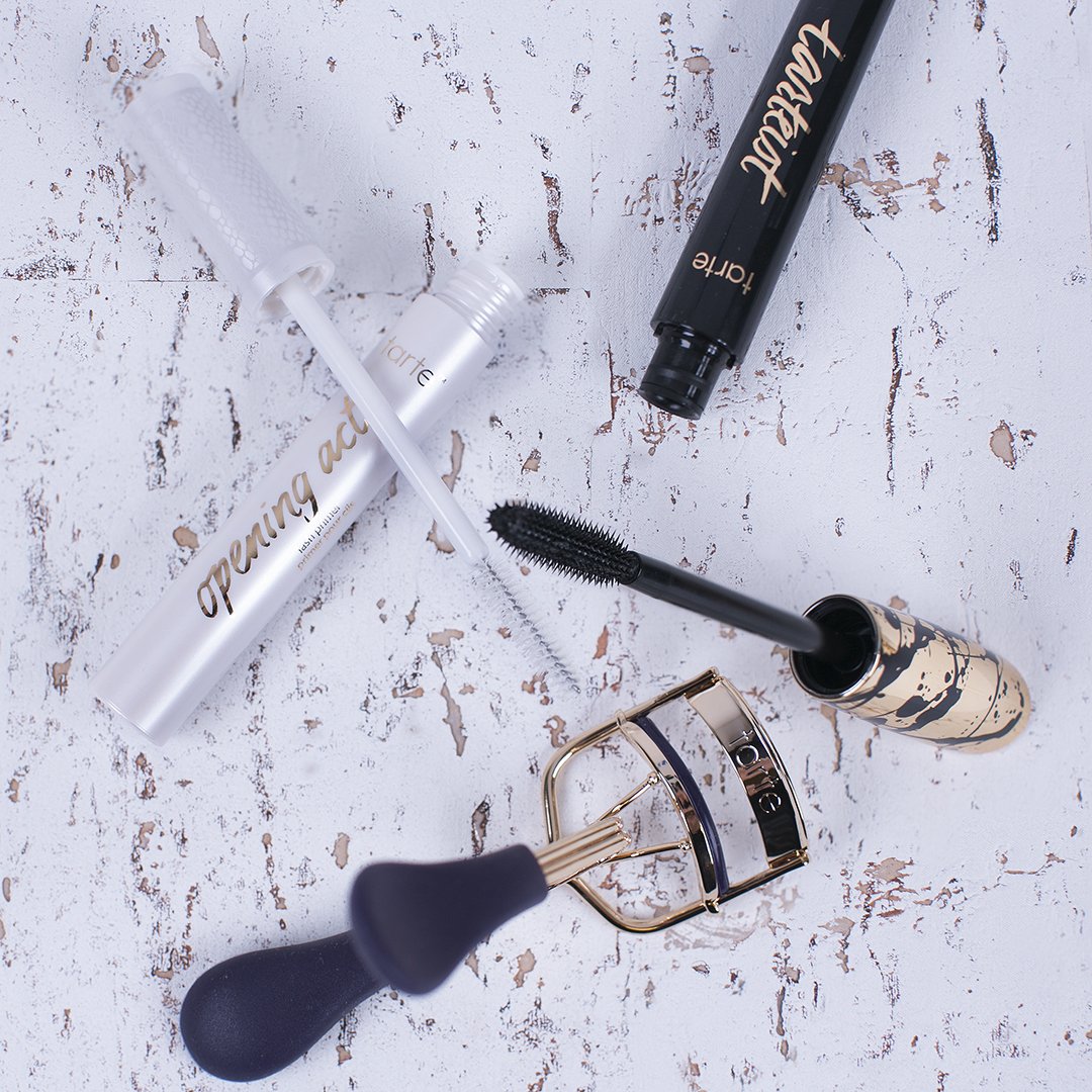 tartecosmetics's tweet photo. π£π£π£ @qvcuk has a full-size trio of #tarteist #lashpaint, opening act lash primer & curler avail. NOW for Β£29.98! https://t.co/eYOzaB5fSg https://t.co/VEuG5fd80b