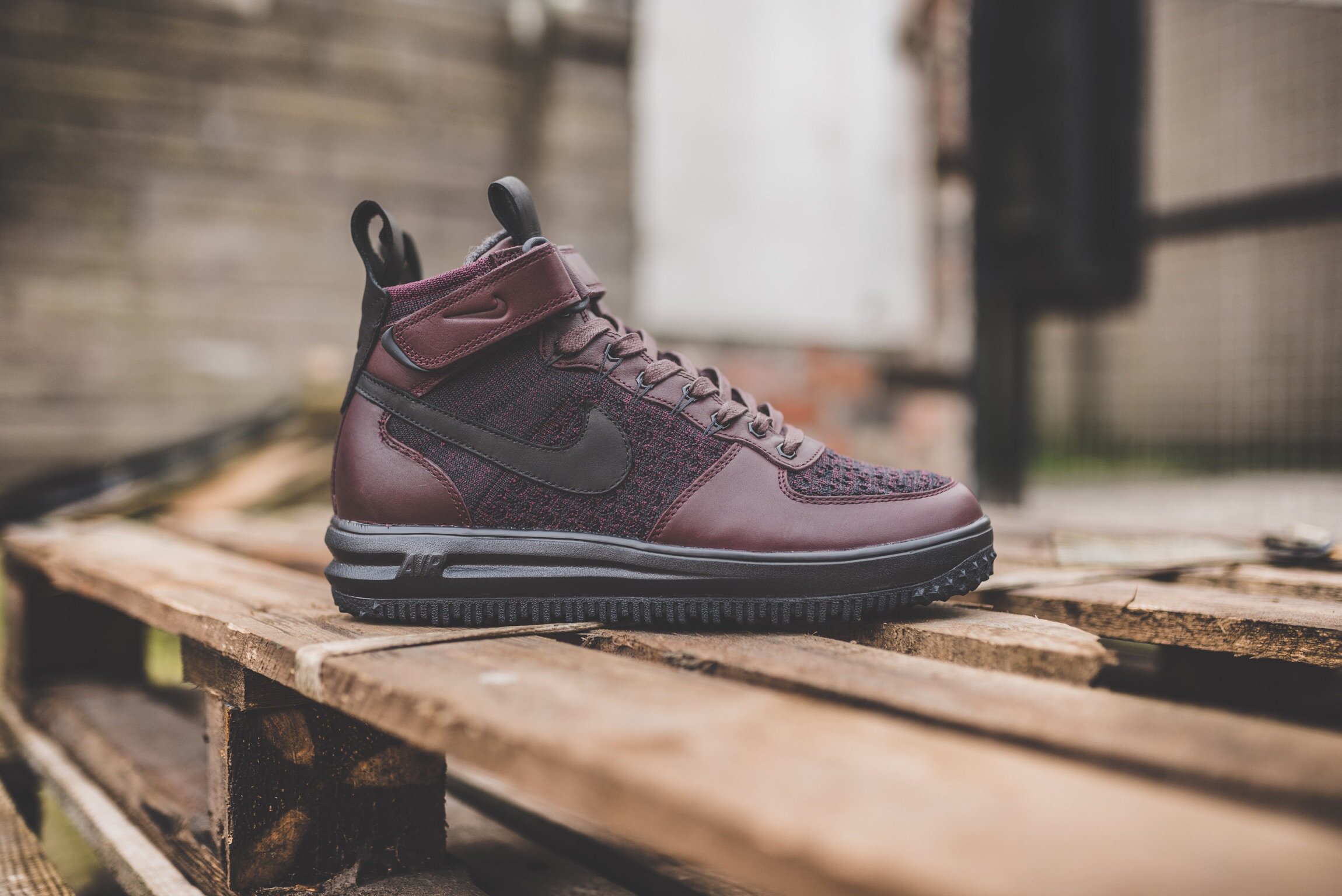 HANON on Twitter: Lunar 1 Flyknit Workboot “Deep Burgundy” available to buy ONLINE now! #hanon #nike #lunarforce1 https://t.co/vJsUvpTqu1 https://t.co/JrhpAcxyso" / Twitter