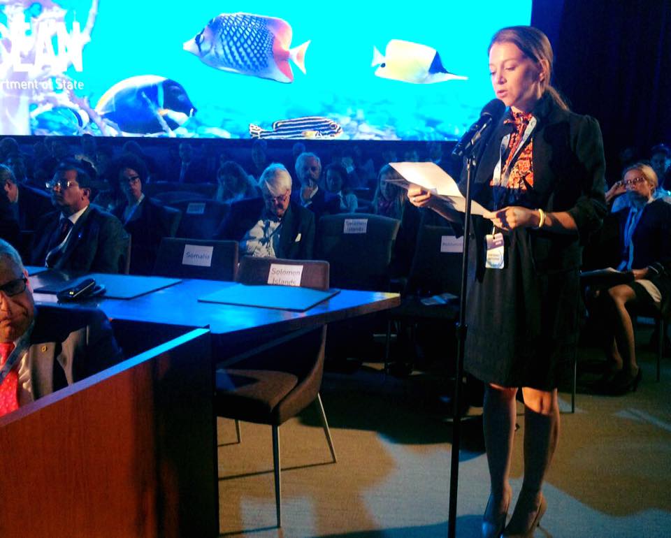 tuNitroReduc's tweet photo. #TBT to 2 mos. ago - Challenge Director, Leah Jensen, shared Challenge info & #DeadZones @ #OurOcean2016 Conference w/ influential leaders https://t.co/R0LuvcNVYd