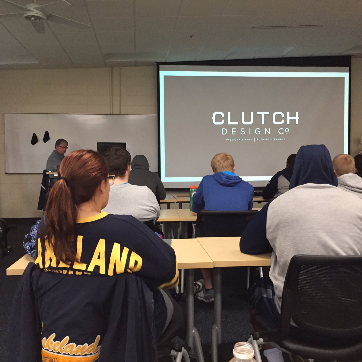 PatriciaV1221's tweet photo. @clutchdsgnco proud to guest teach at Lakeland university to the Sports Marketing class. #inspireourfuture #designfearless https://t.co/GafPGcsVGF