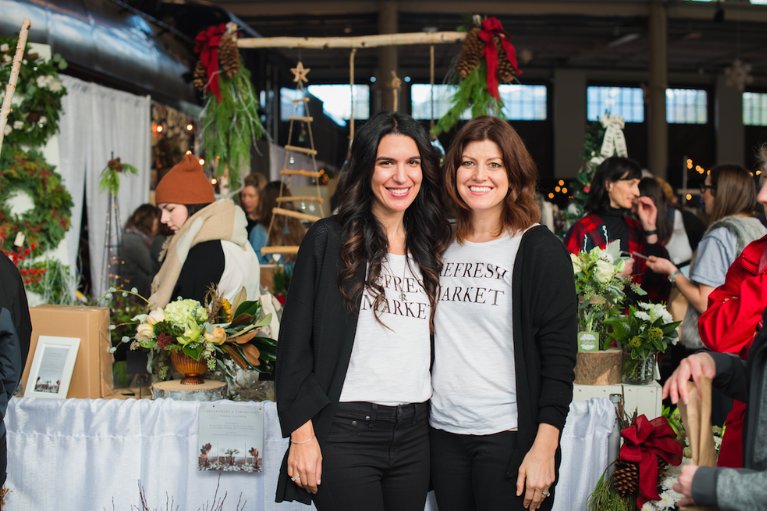 <Daz> <a href="/refresh_market/">Refresh Market</a> coming up tomorrow and Saturday!  <a href="/RachelBoguski/">Rachel Boguski</a> and <a href="/Lorenzshan/">Shannon Lorenz</a> are here to tell us more! bit.ly/2gdQivl