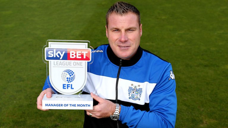 pameladav3's tweet photo. Thanks for all the hard work David for the promotion, and memories good luck for the future #buryfc #Flitcroft https://t.co/wWWlt7cPR2