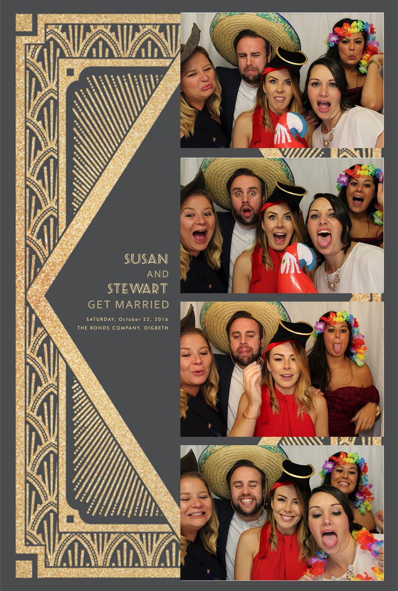 Confetti_Booth's tweet photo. We designed the print to match Susan's wedding invites- the sky is the limit with our creations! #weddinginspiration #ConfettiBooth https://t.co/kRgcdS07YN